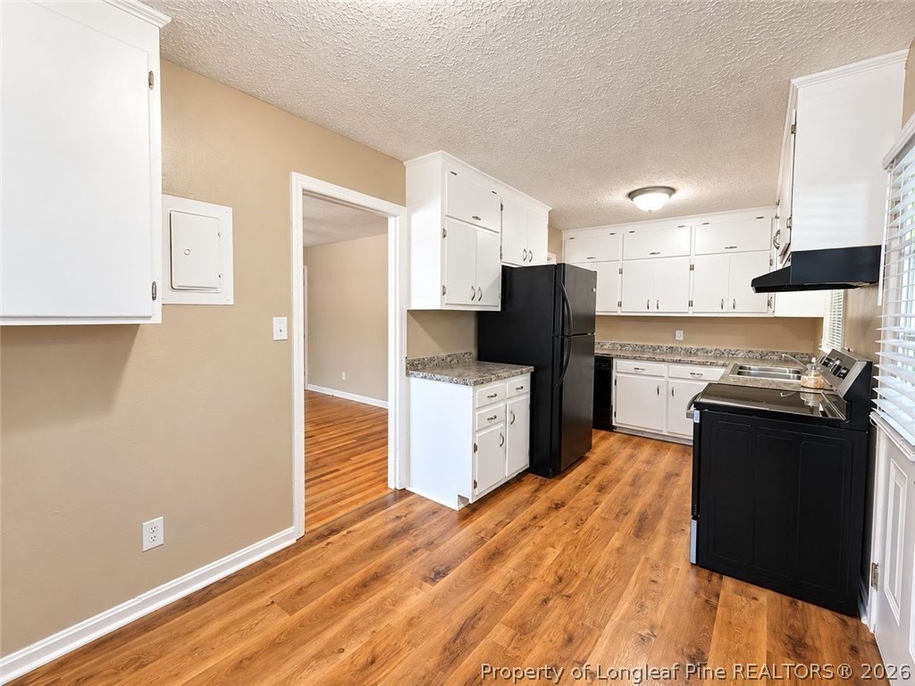 1905 White St #A - Photo 2 of 15