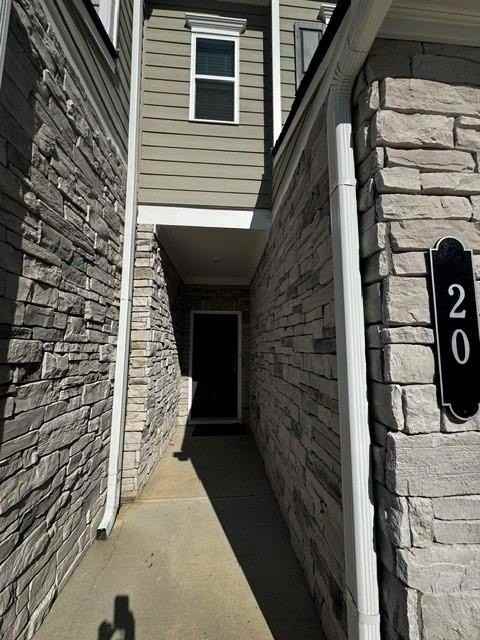 20 Jacobs Farm Ln - Photo 2 of 15