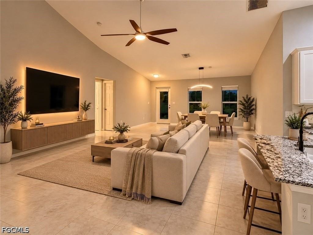 3807 Nw 45th Ln - Photo 4 of 21