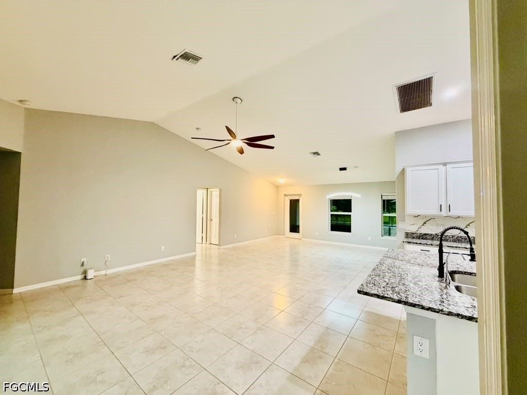 3807 Nw 45th Ln - Photo 5 of 21