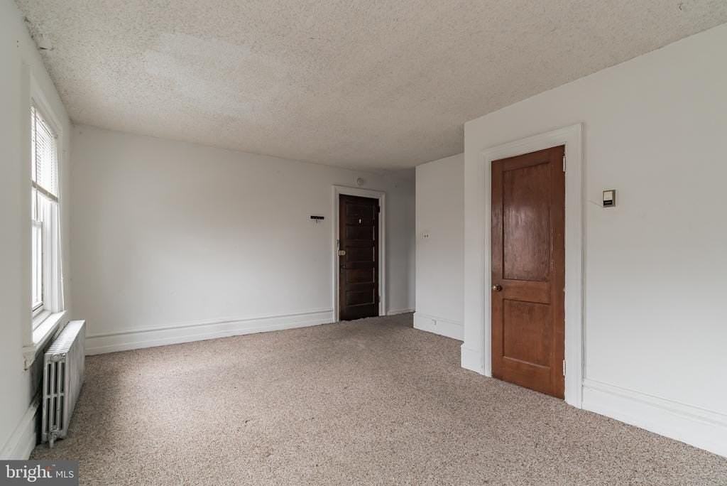 159 Josephine Ave - Photo 5 of 11