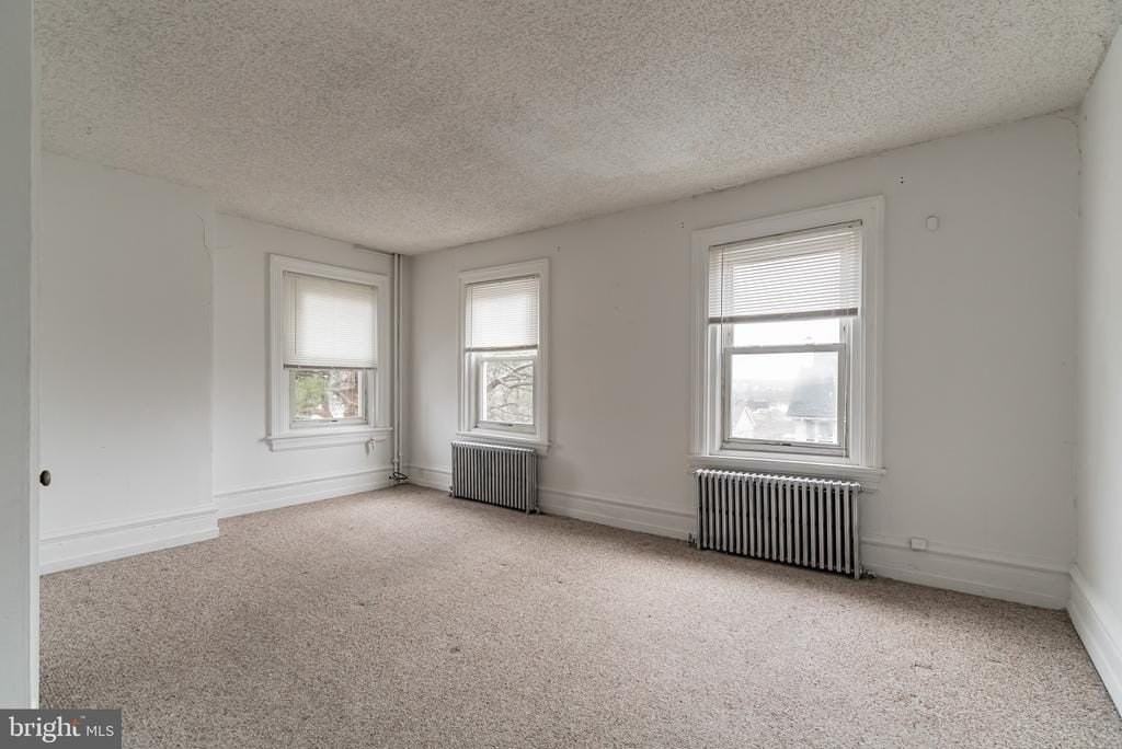 159 Josephine Ave - Photo 6 of 11