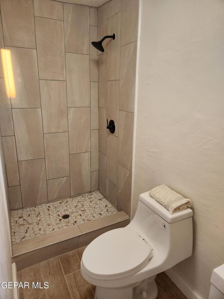 4122 Cumberland Ave #REAR - Photo 3 of 13