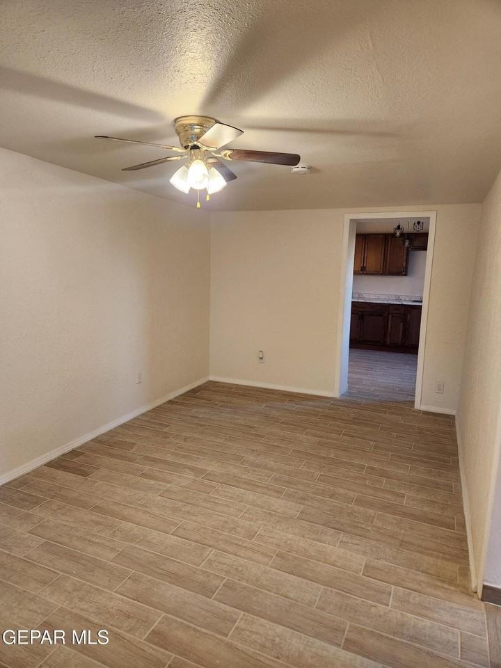 4122 Cumberland Ave #REAR - Photo 7 of 13