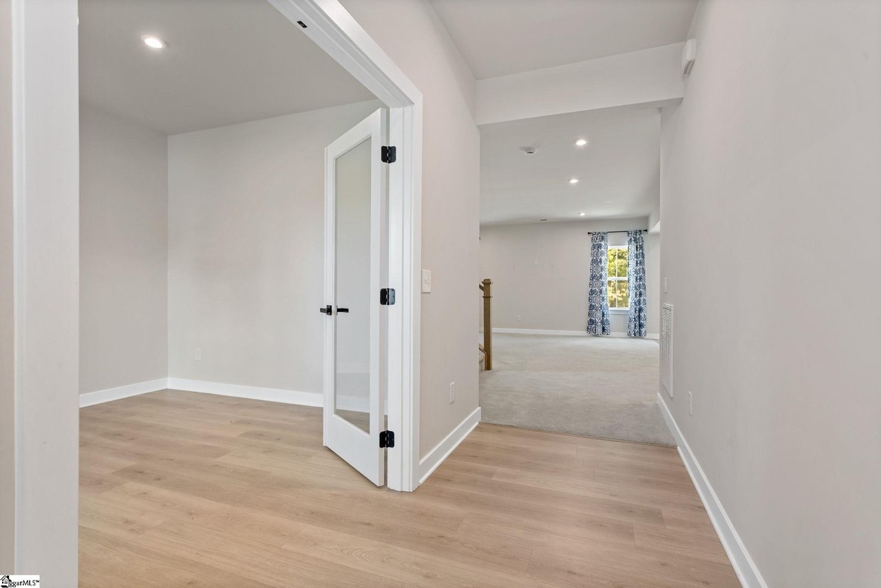 629 Lady Fern Dr - Photo 4 of 30