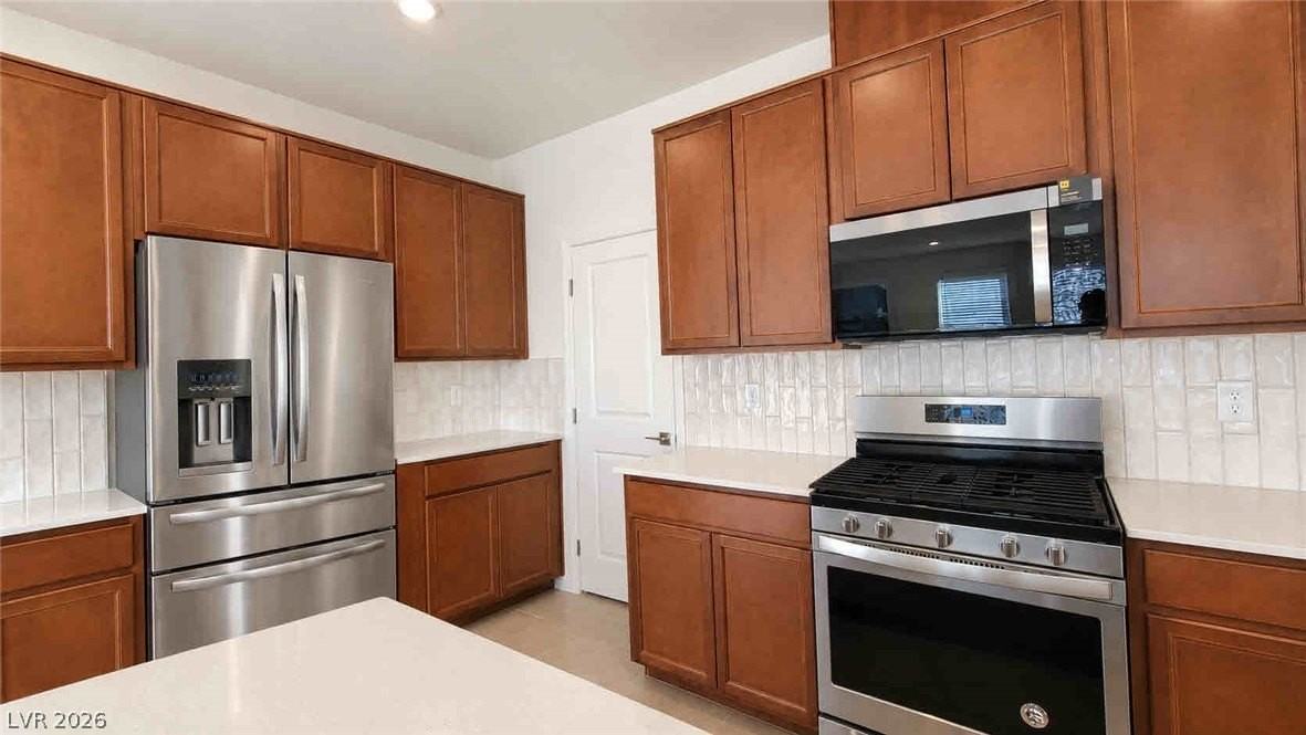 7375 Davenbury St - Photo 4 of 14