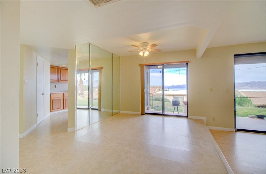 545 Tara Ct - Photo 4 of 23
