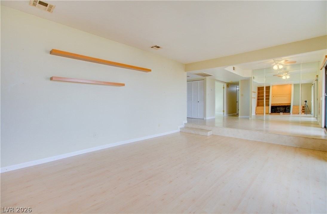 545 Tara Ct - Photo 6 of 23