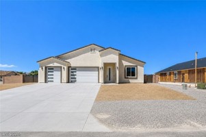 featured image of 6380 Waterford St