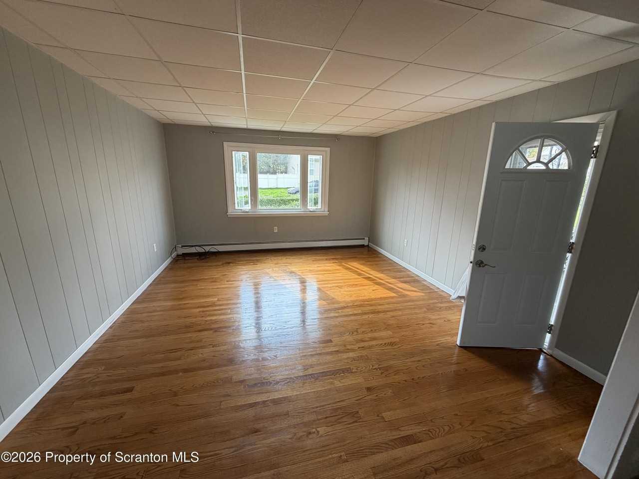 506 Hallstead St - Photo 6 of 31