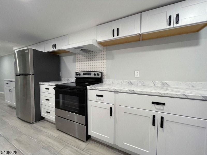 59 Trinity St #D