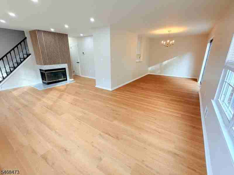 12 Rutgers Dr - Photo 2 of 29