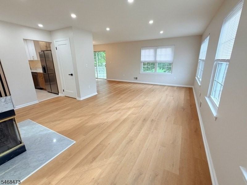12 Rutgers Dr - Photo 3 of 29