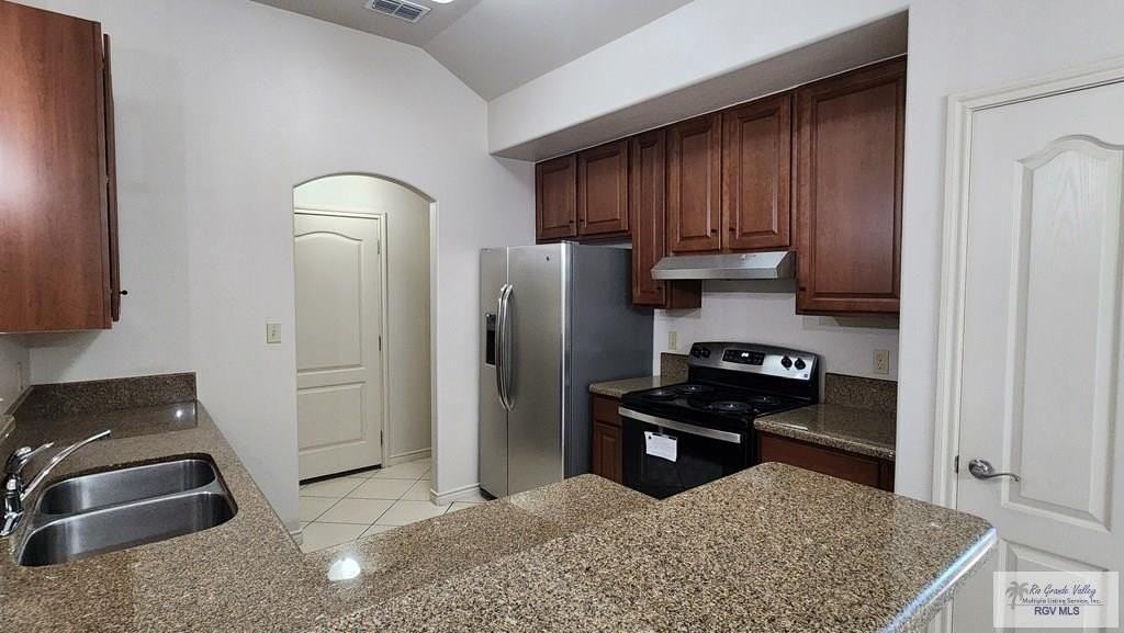 2525 Windsor Pl - Photo 6 of 20