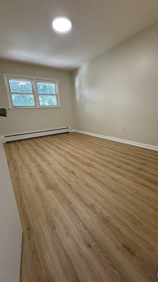 714 Liberty Ave #3 - Photo 4 of 15