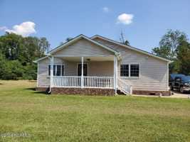 featured image of 1716 Peartree Rd