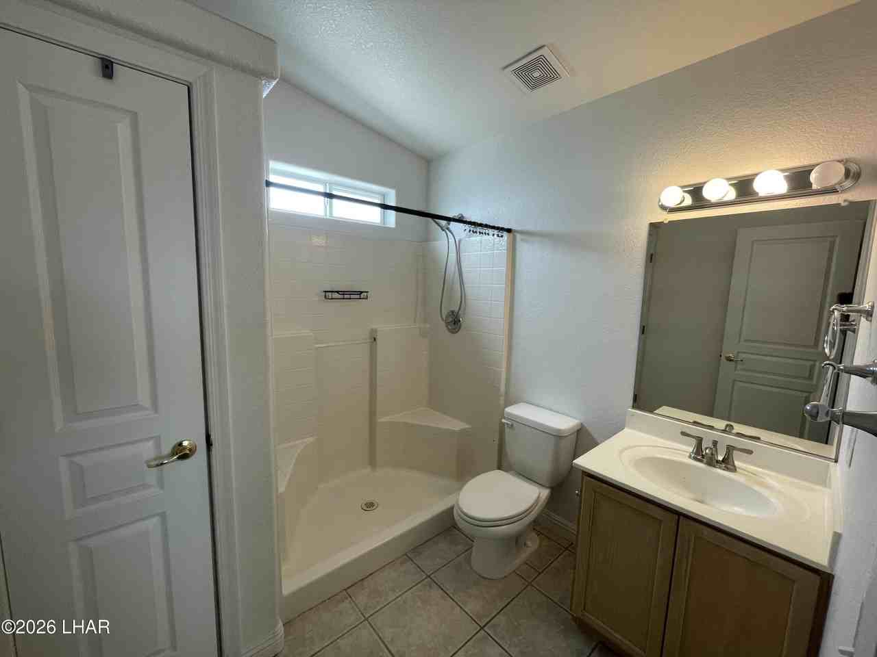 3011 Curtis Dr - Photo 2 of 18