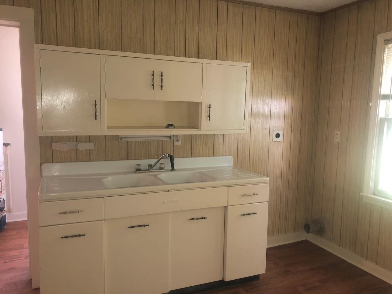 417 S Wooldridge Rd - Photo 6 of 9