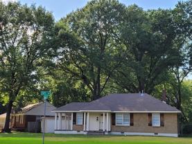 4892 Carnes Ave - Photo 1 of 1
