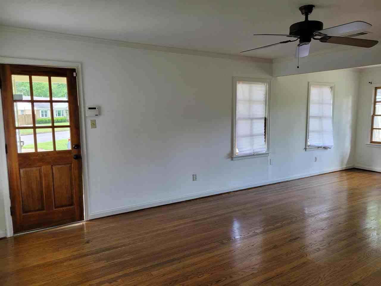 4892 Carnes Ave - Photo 3 of 23