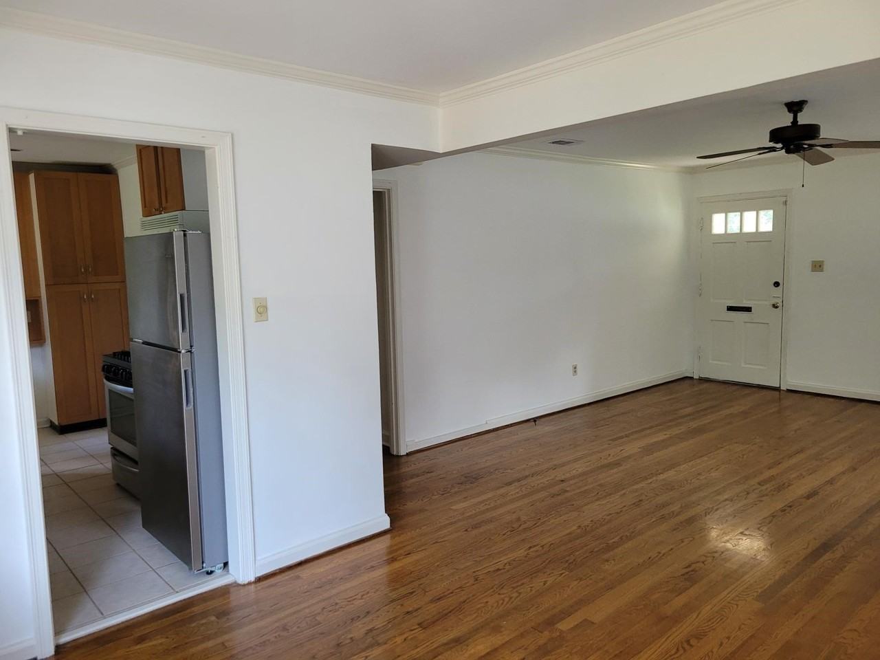 4892 Carnes Ave - Photo 6 of 23