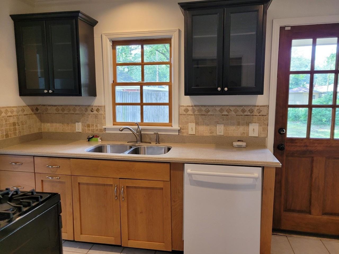 4892 Carnes Ave - Photo 7 of 23