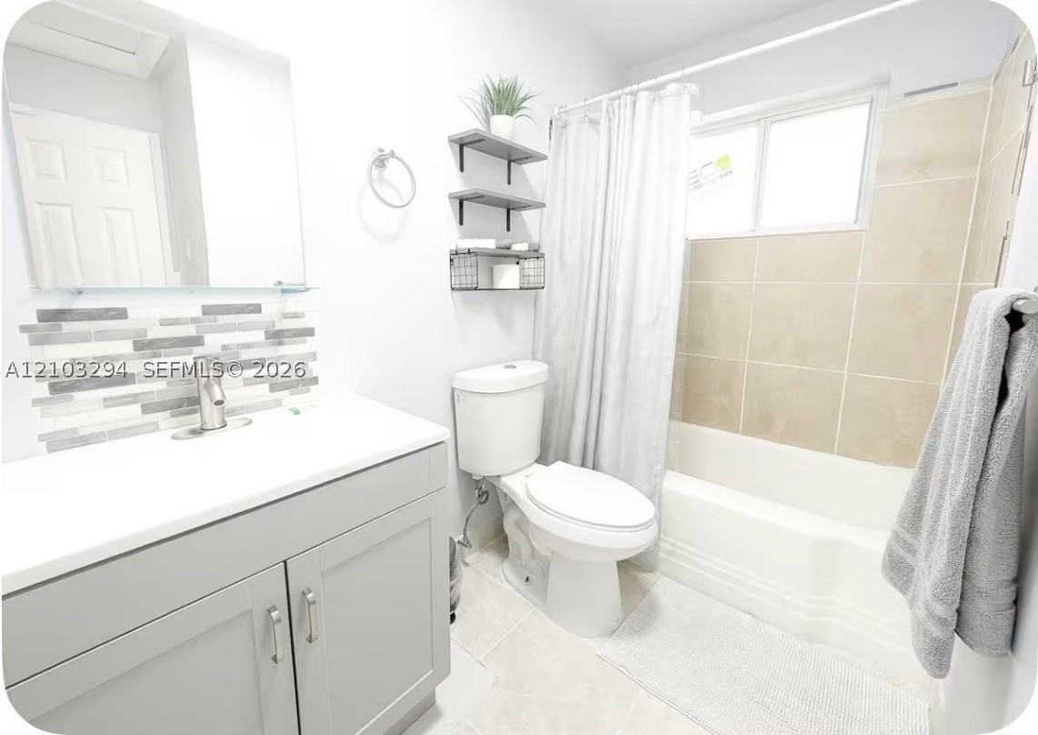 1407 S 20th Ave #1 - Photo 4 of 9