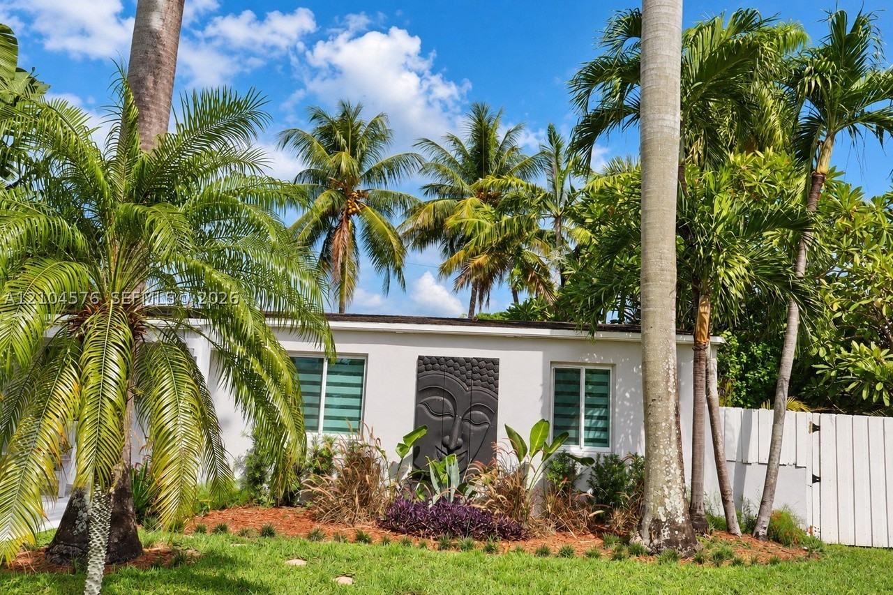 9755 Sw 54th St - Photo 4 of 19