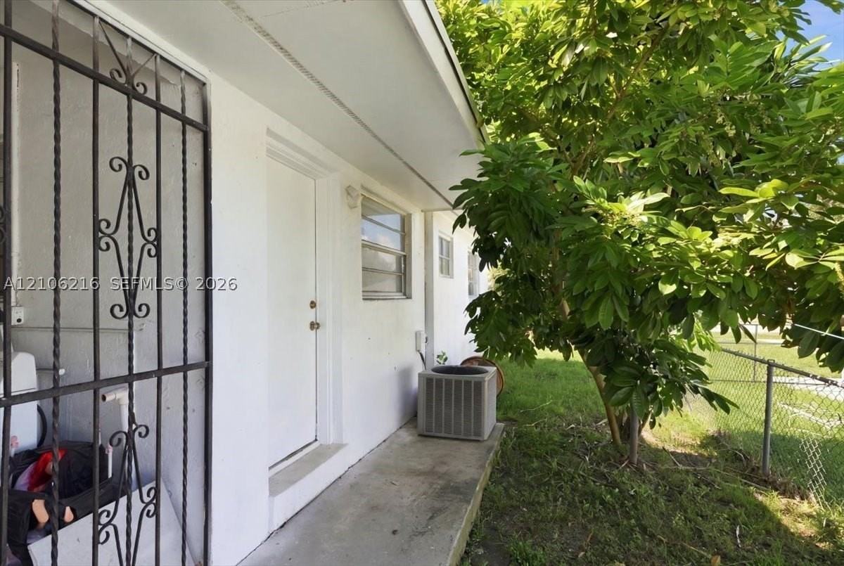 15741 Nw 39th Ct #1 - Photo 3 of 15