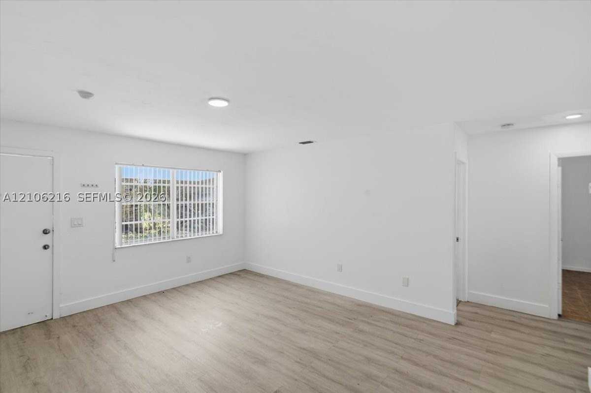 15741 Nw 39th Ct #1 - Photo 6 of 15