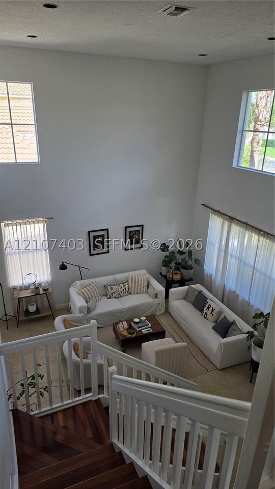 1559 Elm Grove Rd - Photo 6 of 31