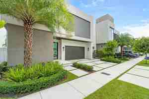 featured image of 10536 Nw 67th Ter #10536
