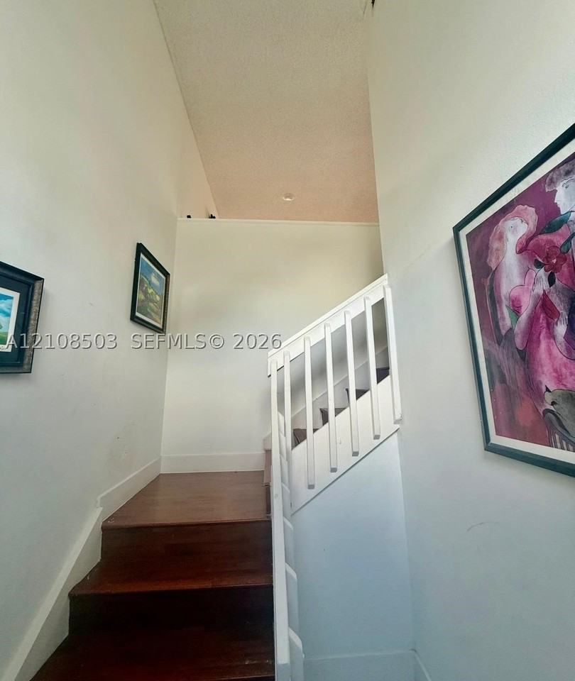 4872 Nw 97th Pl #289 - Photo 7 of 11
