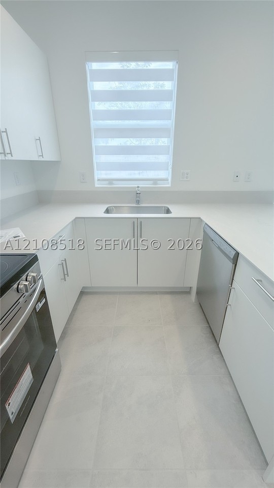 27733 Sw 155th Ct #27733 - Photo 5 of 23