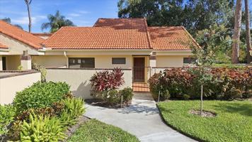 featured image of 5387 Huntingwood Ct #4