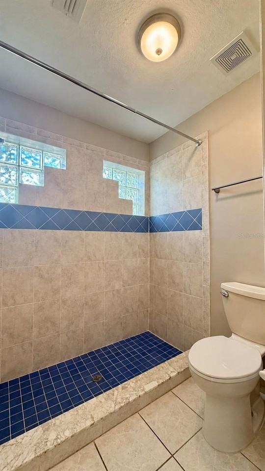 3328 Hamlet Loop - Photo 7 of 24