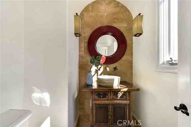 64 Archipelago Dr - Photo 3 of 8
