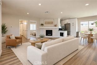 315 University Dr - Photo 1 of 1