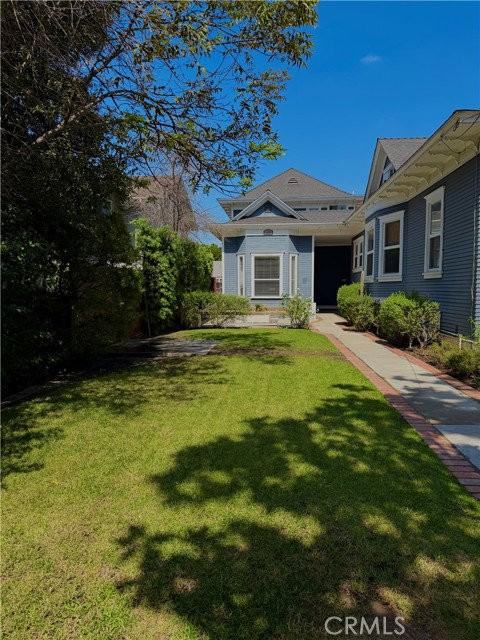 129 E Palmyra Ave - Photo 5 of 8