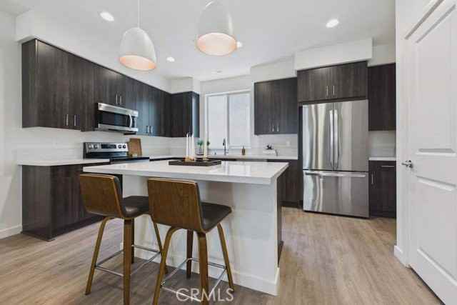 16261 San Fernando Mission Blvd #1 - Photo 5 of 6