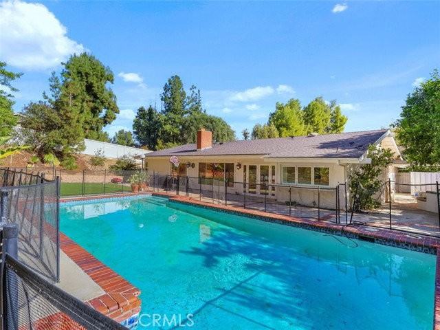 4289 Aleman Dr - Photo 2 of 8