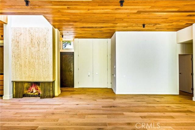12049 Iredell St - Photo 6 of 6