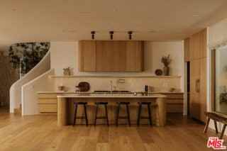 3712 Goodland Ave - Photo 4 of 8
