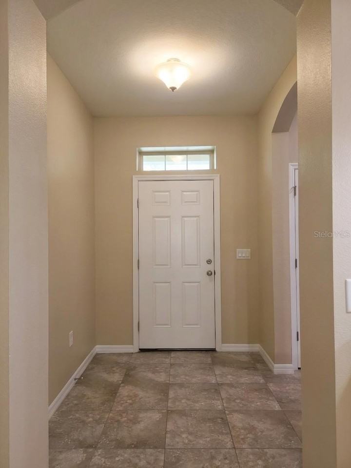 2229 Broadway View Ave - Photo 4 of 41