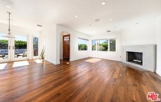 2101 Navy St - Photo 6 of 8