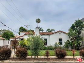 2912 S Beverly Dr - Photo 1 of 1