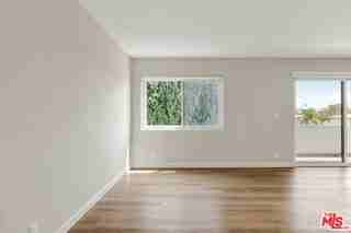 1470 Rexford Dr #207 - Photo 3 of 8