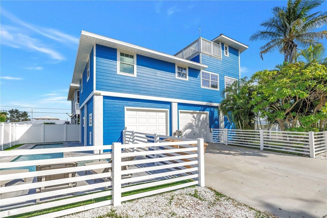 14500 N Bayshore Dr - Photo 5 of 50