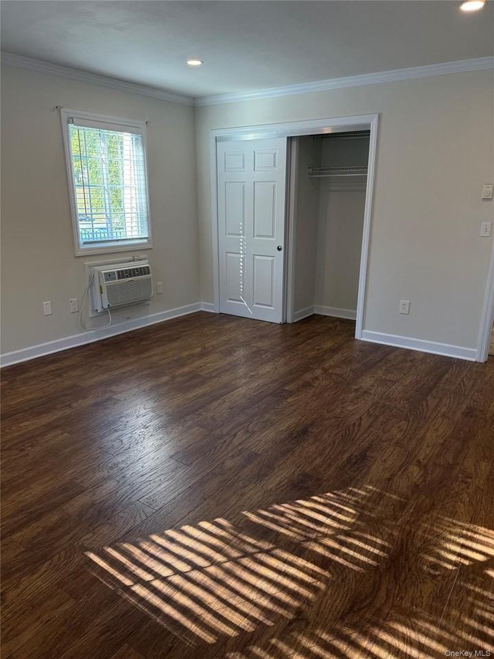 405 Fox Run Ln - Photo 7 of 18