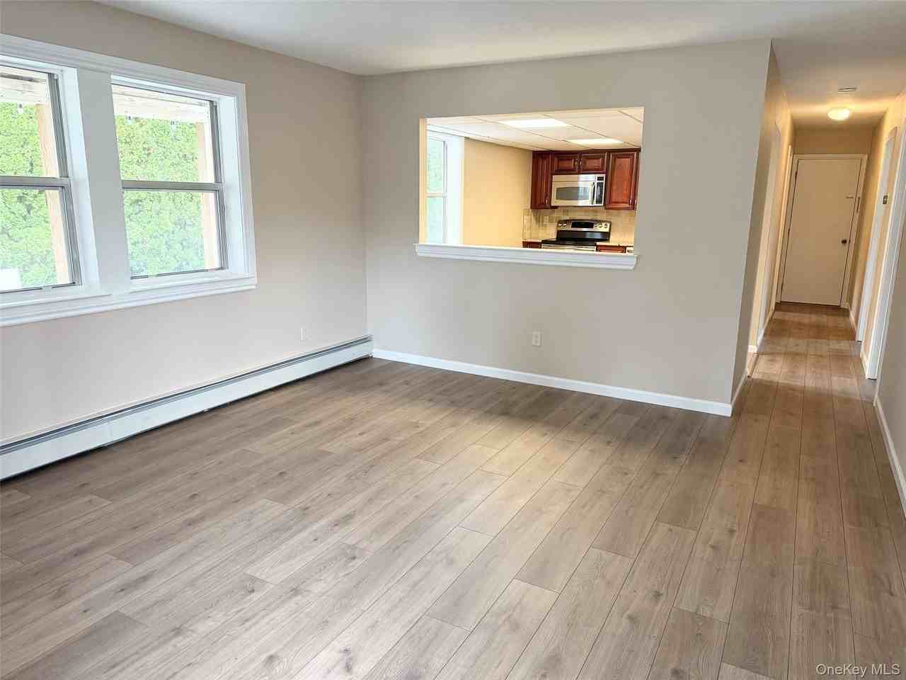 171 Huber Ave - Photo 3 of 10